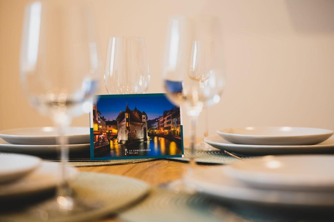 Le Duplex Vaugelas Atypique En Plein Centre Ville アヌシー エクステリア 写真